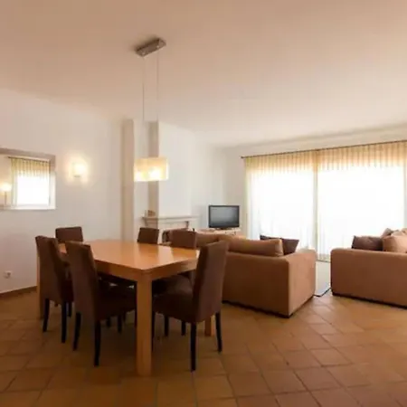 Apartamento T2 Piscina E Vista Mar Del Rey Obidos A6 *